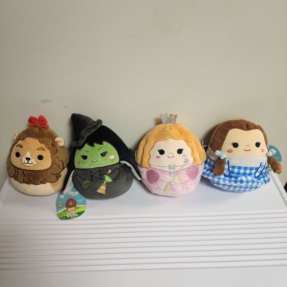 2024 The Wizard of Oz  Squishmallows DOROTHY 6.5” Plush 85th Anniversary NWT - Picture 14 of 15